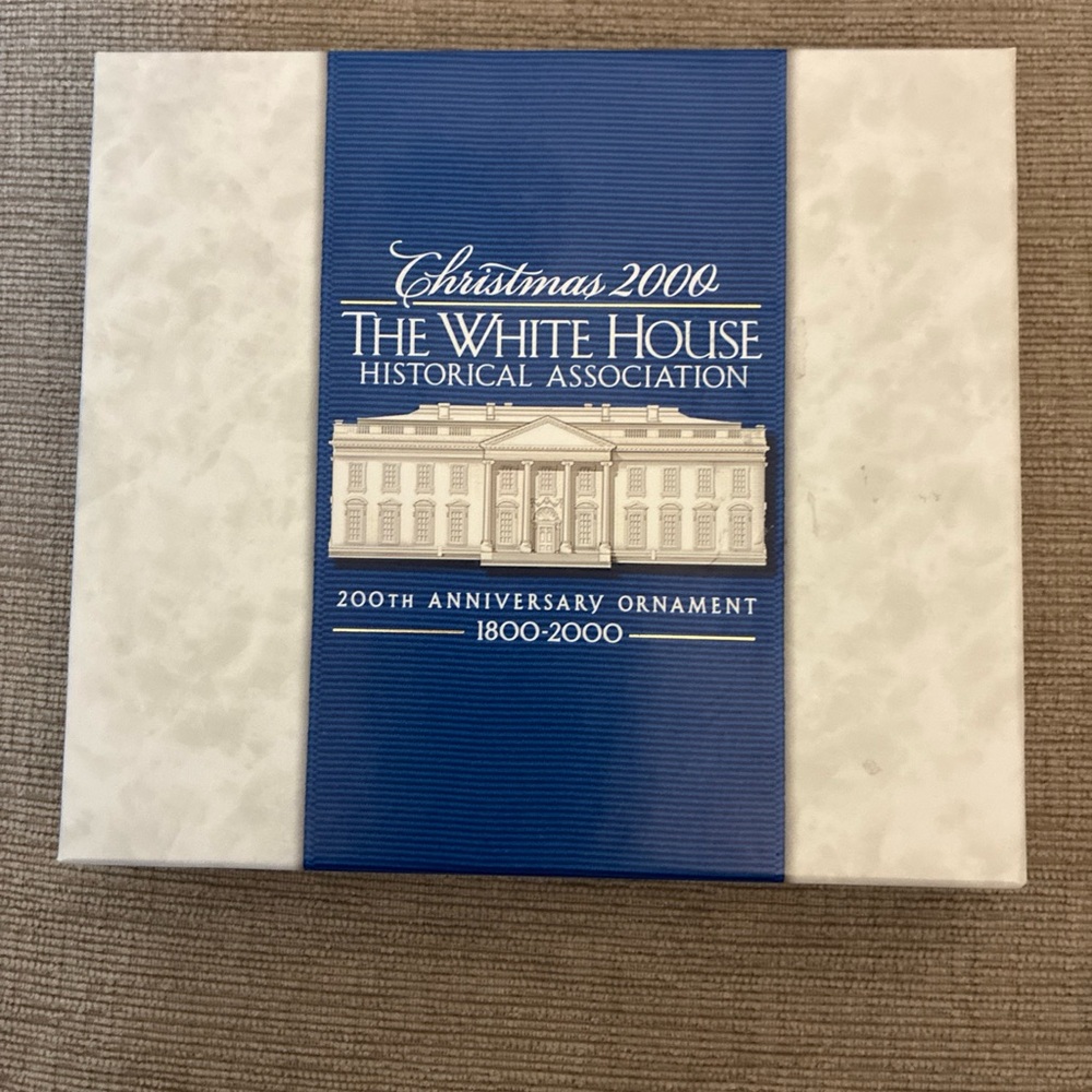 2000 White House Christmas 200th Anniversary Ornament Y2K